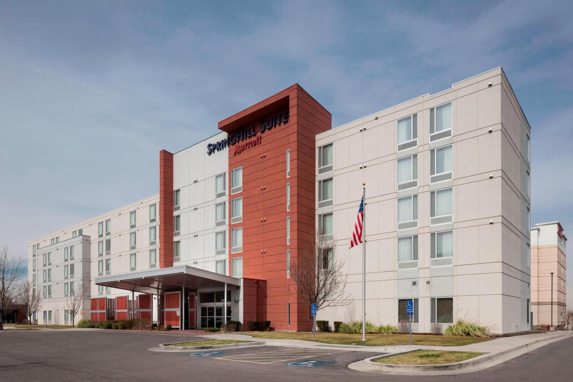 Springhill Suites By Marriott Salt Lake City Airport Zewnętrze zdjęcie